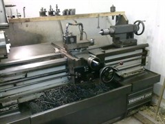 Colchester Triumph VS2500