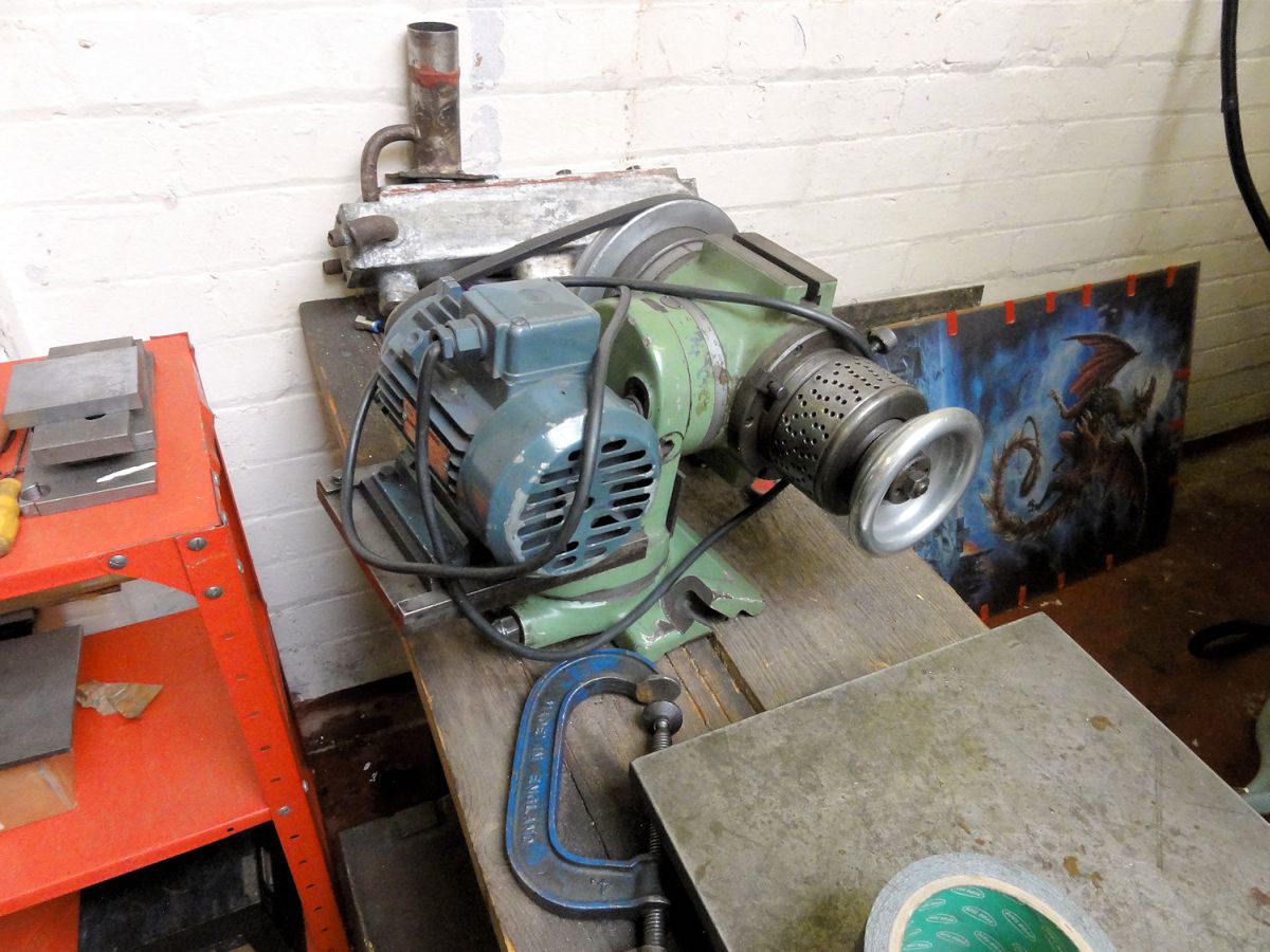 Jones & Shipman 310T Tool & Cutter Grinder