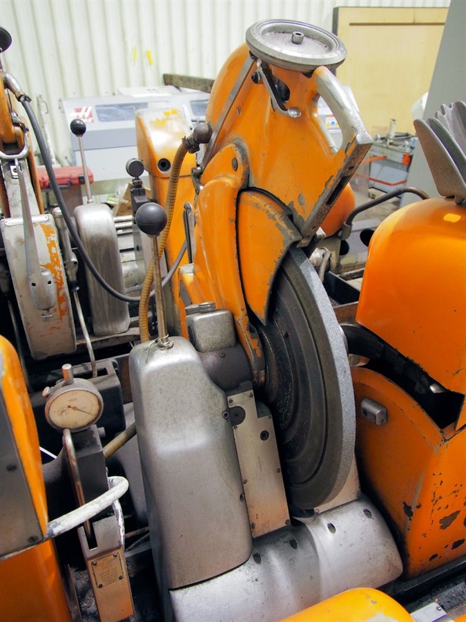 Prince 6075 Crankshaft Grinder